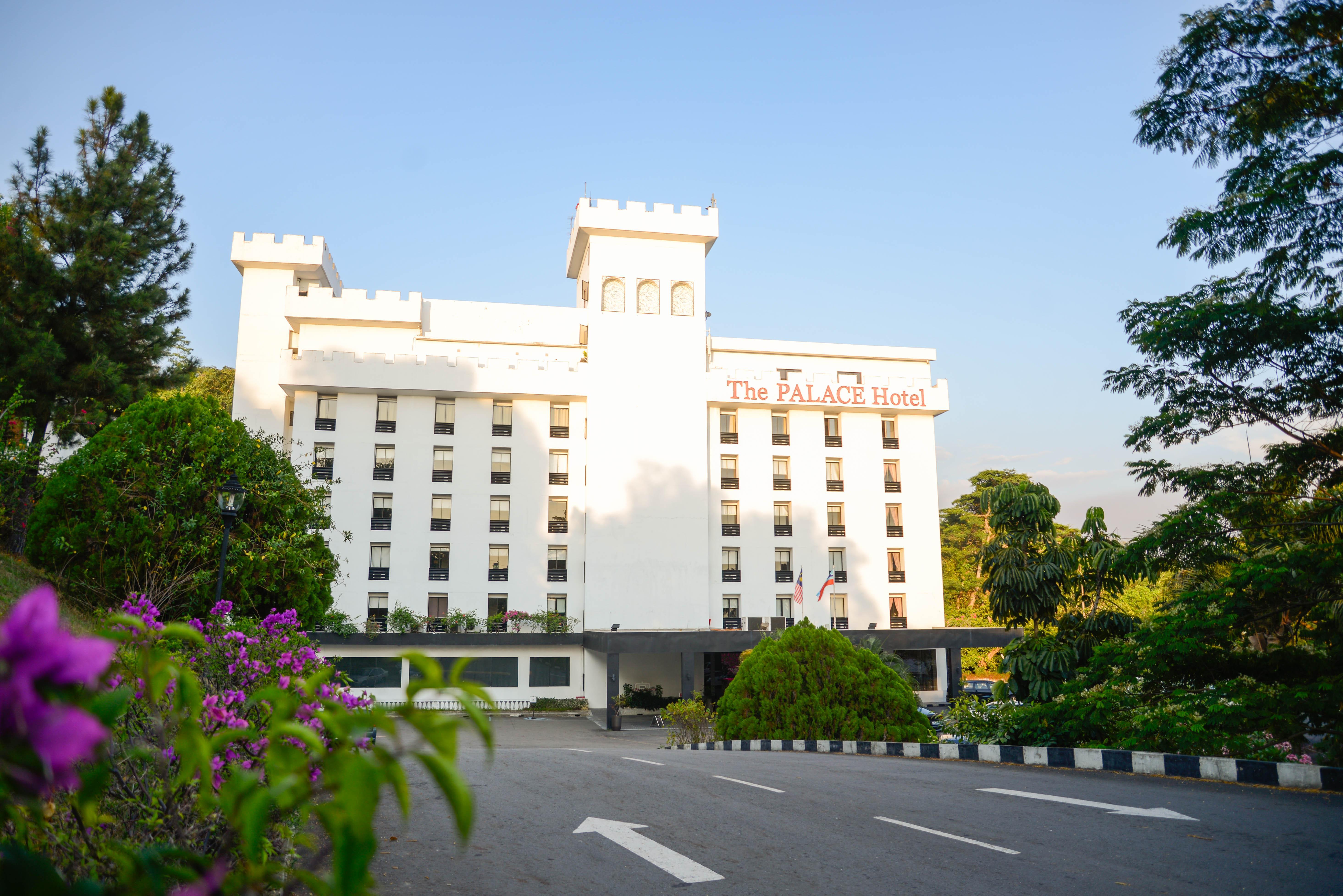 The Palace Hotel Kota Kinabalu Exterior foto